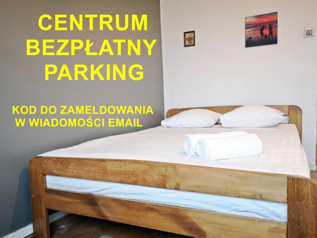 Apartamento Hard Center Varsovia Exterior foto